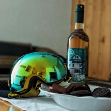 Bed And Breakfast Vila Lala Яхорина Екстериор снимка
