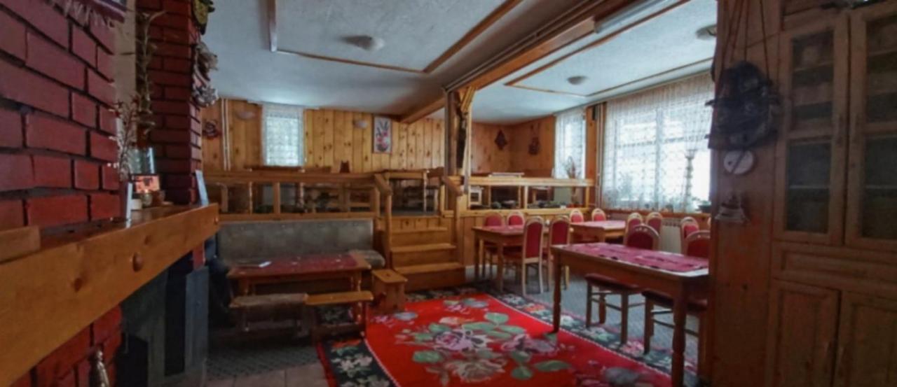 Bed And Breakfast Vila Lala Яхорина Екстериор снимка